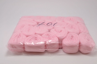 Акрилова нитка для вишивки 701 блідо-рожевий