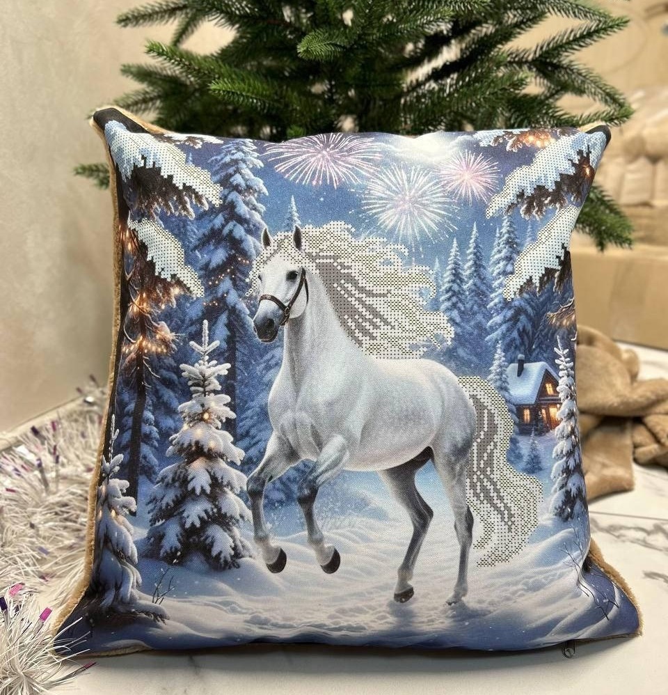 Подушка з наволочкою для вишивання ДП-144