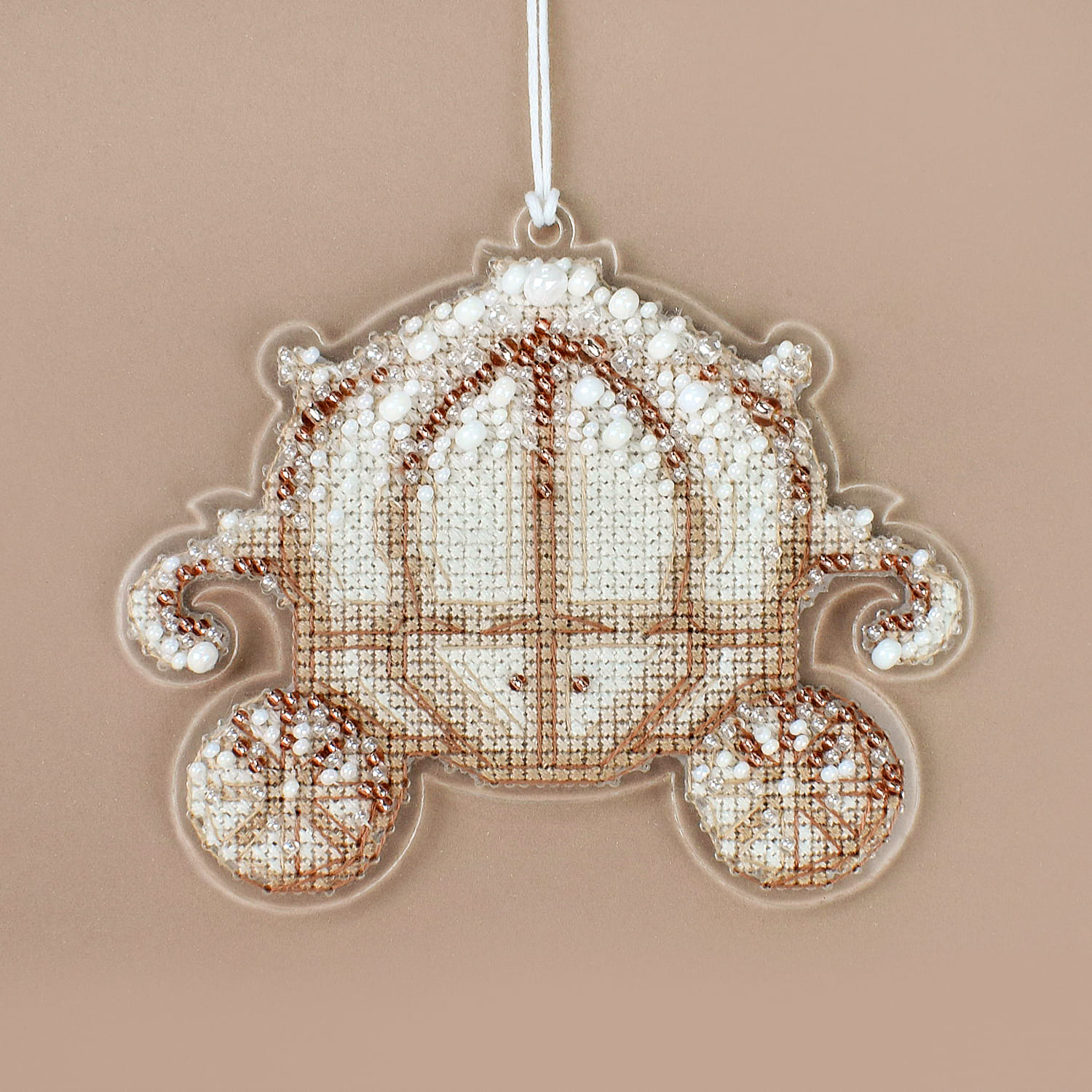 Набір для вишивки новорічної іграшки на акрилі НА-007 Нічна колісниця