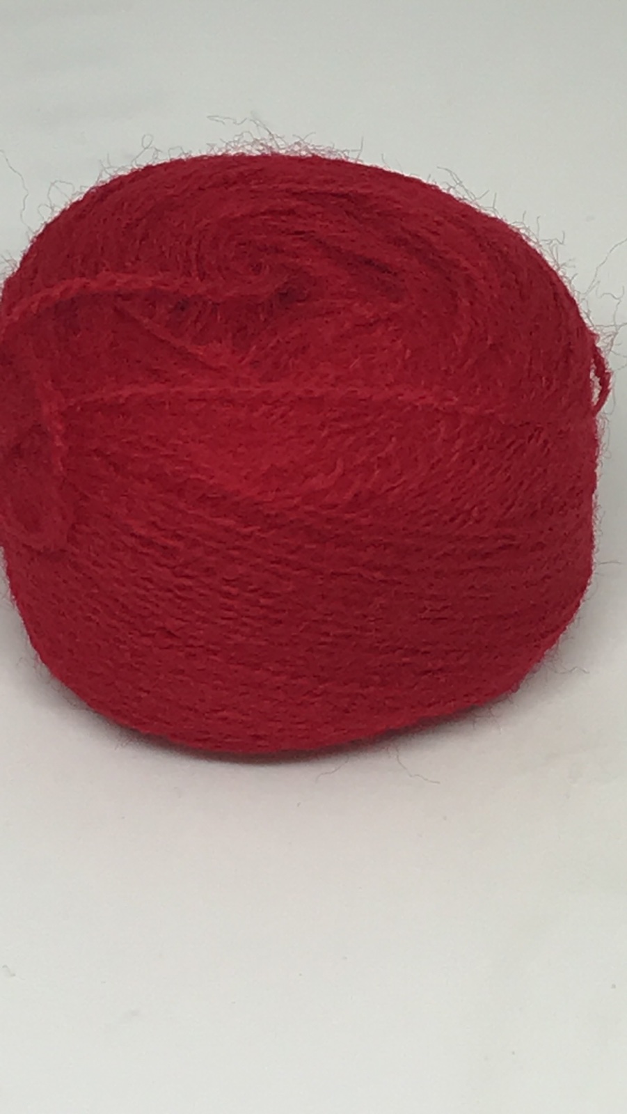 Акриловая нитка для вышивки, красная 003
