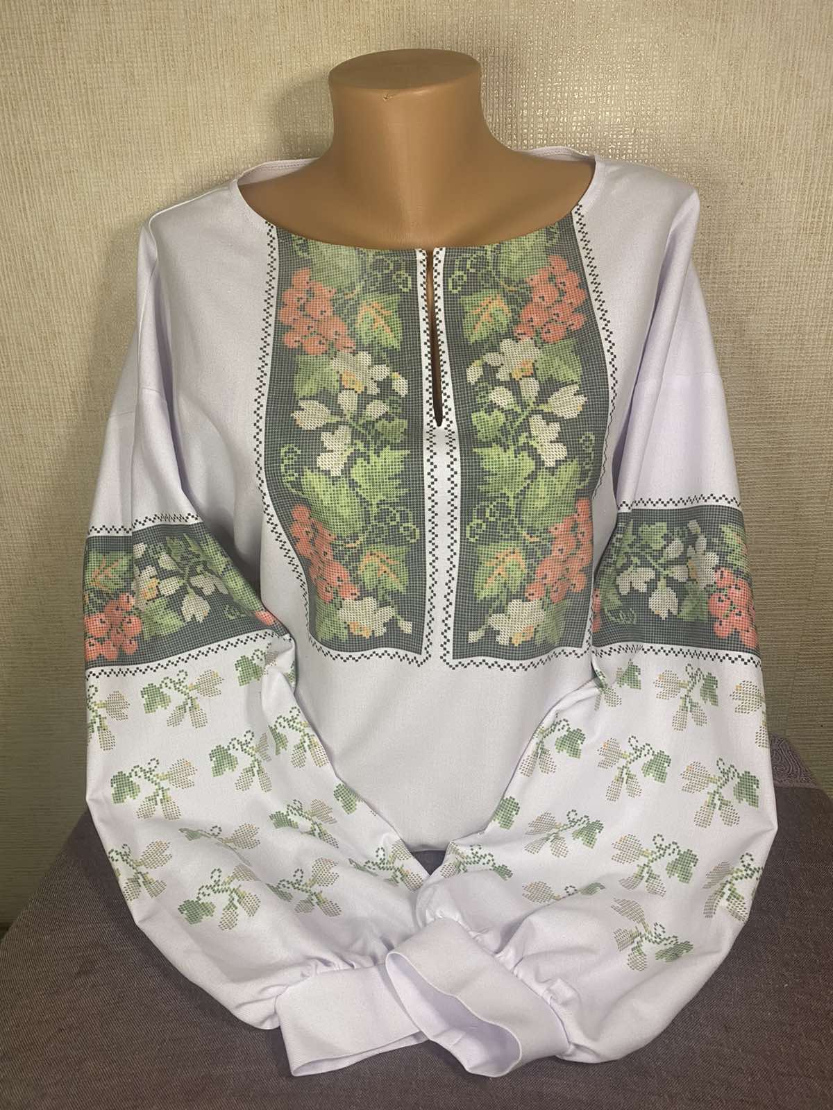 Пошита жіноча блуза для вишивання бісером або нитками Калина в орнаменті