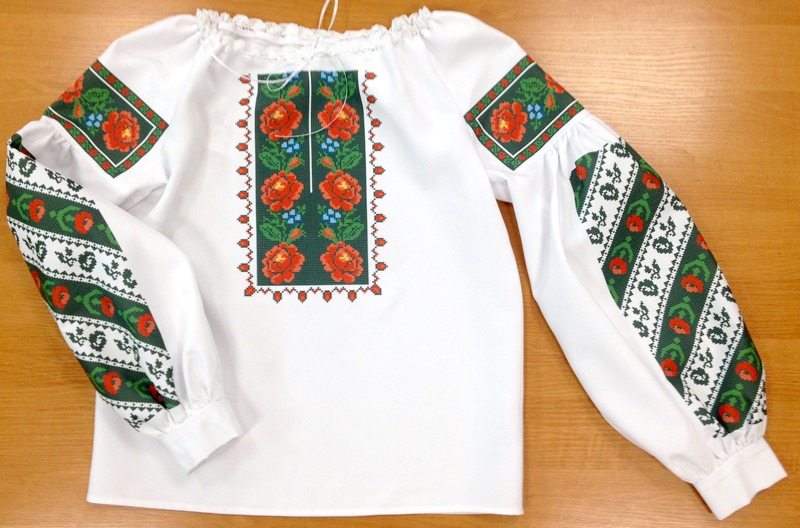 Пошита жіноча блуза для вишивання ШВЖ-43