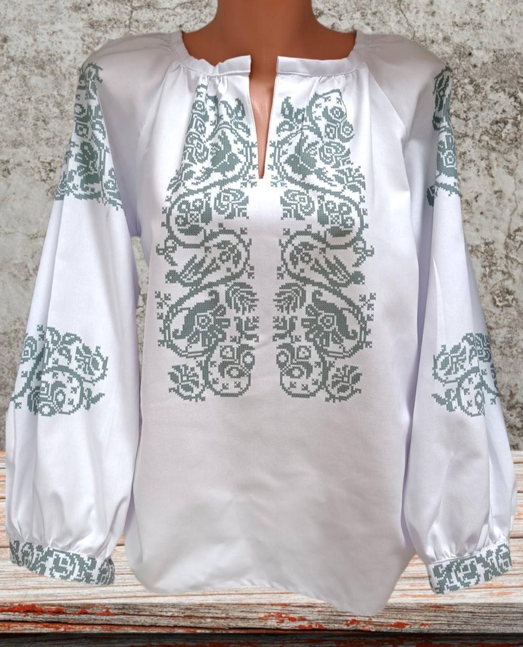 Пошита жіноча блуза для вишивання бісером або нитками ПЖС-351