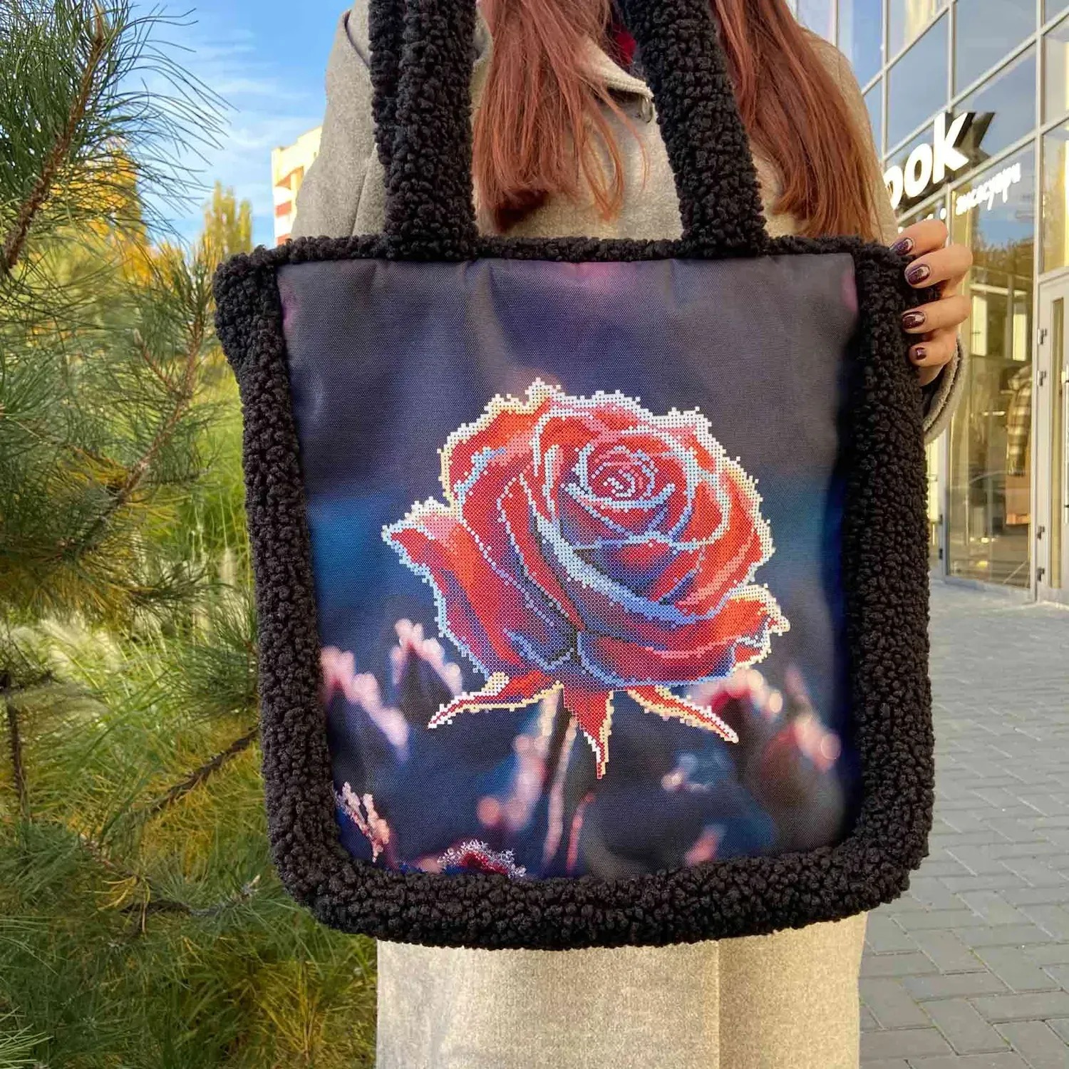 Шоппер для вишивання бісером 812 Троянда на морозі