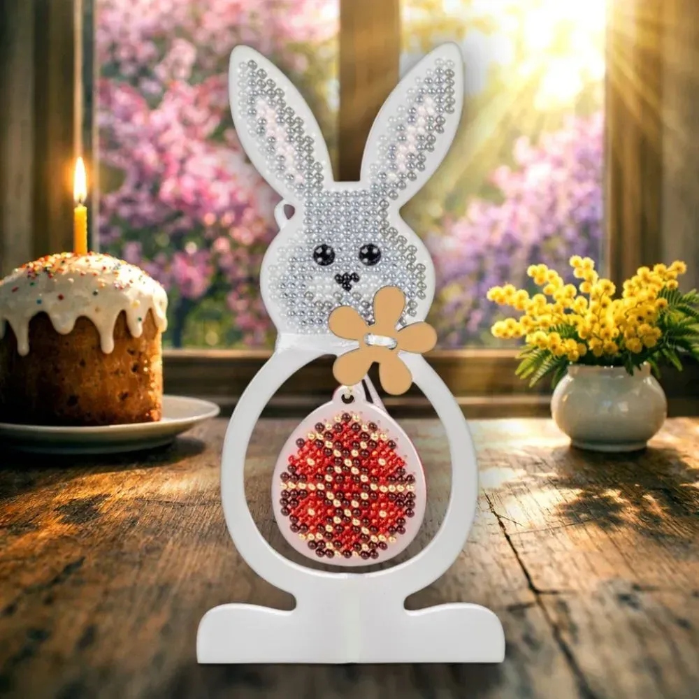 Набір для вишивання бісером на пластиковій основі великоднього сувеніра FLPL-114 Закоханий зайчик