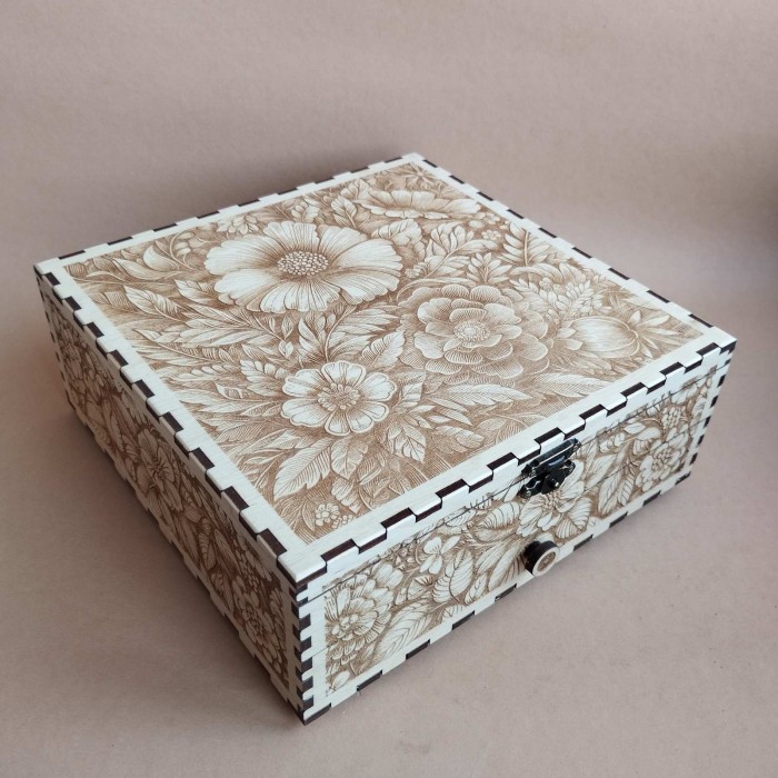 Скринька для рукоділля з висувним ящиком 060643