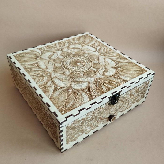 Скринька для рукоділля з висувним ящиком 060649