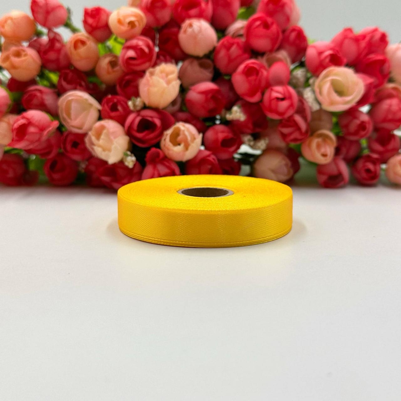 Атласна стрічка для вишивки та декору 6мм, колір - теплий жовтий