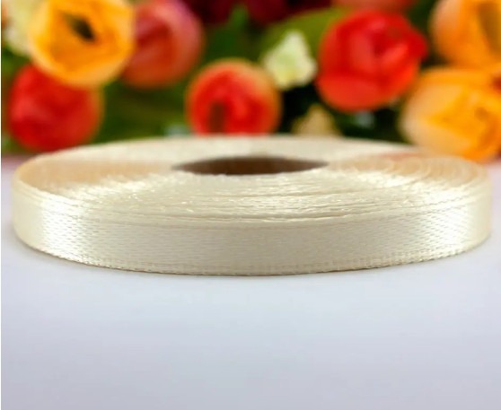 Атласна стрічка для вишивки та декору 6мм, колір - шампань