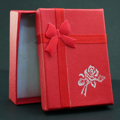 Подарочная коробочка 7х5х2 см., красная