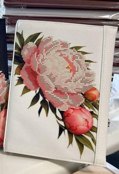 Шкіряна обкладинка на щоденник для вишивання бісером ШО 67