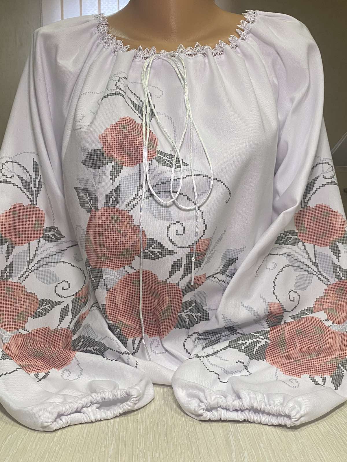 Пошита жіноча сорочка Реглан для вишивання бісером або нитками СЖ-155 Трояндова пісня