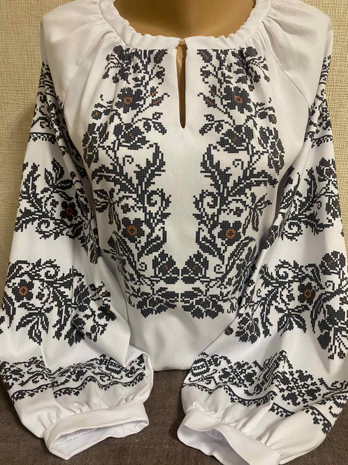 Пошита жіноча блуза для вишивання бісером або нитками СЖ-089