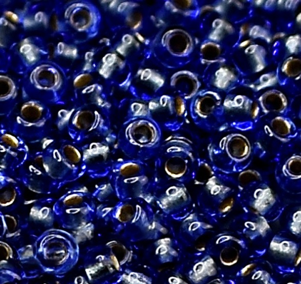 Бісер Preciosa Чехія №35034 електрик, прозорий з блискучим срібним отвором