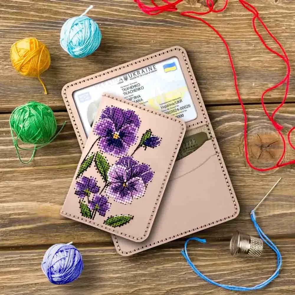 Набір для вишивання нитками обкладинки на ID паспорт FLHL-097 Рожевий